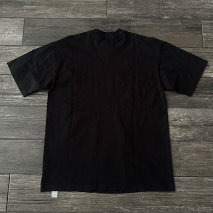 WARREN LOTAS MILWAUKEE BUCKS GIANNIS ANTETKOUNMPO BLACK T-SHIRT SZ L GREECE Yesterday's Fits Clothing Fashion Vintage Streetwear Fashion Item