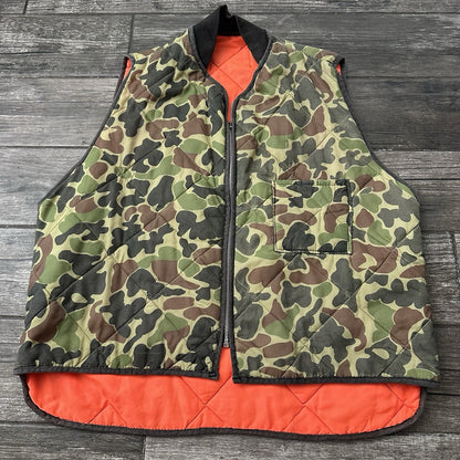 VTG 80s GREEN DUCK CAMO HUNTING ZIP UP PUFFER VEST ORANGE LINED FITS SZ L