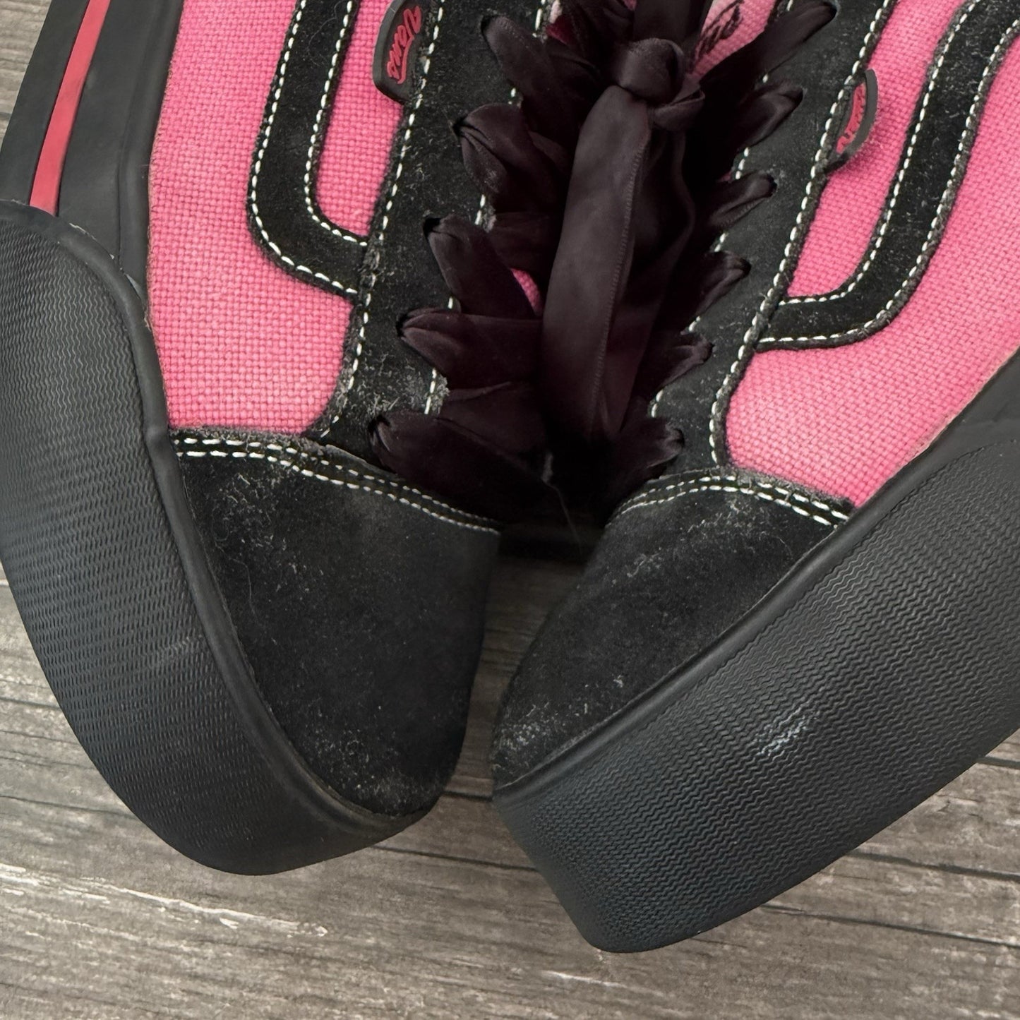 Y2K 2003 VANS HOT PINK BLACK PLATFORM CHUNKY SNEAKERS SATIN LACES SZ 8 WMNS Yesterday's Fits Clothing Fashion Vintage Streetwear Fashion Item