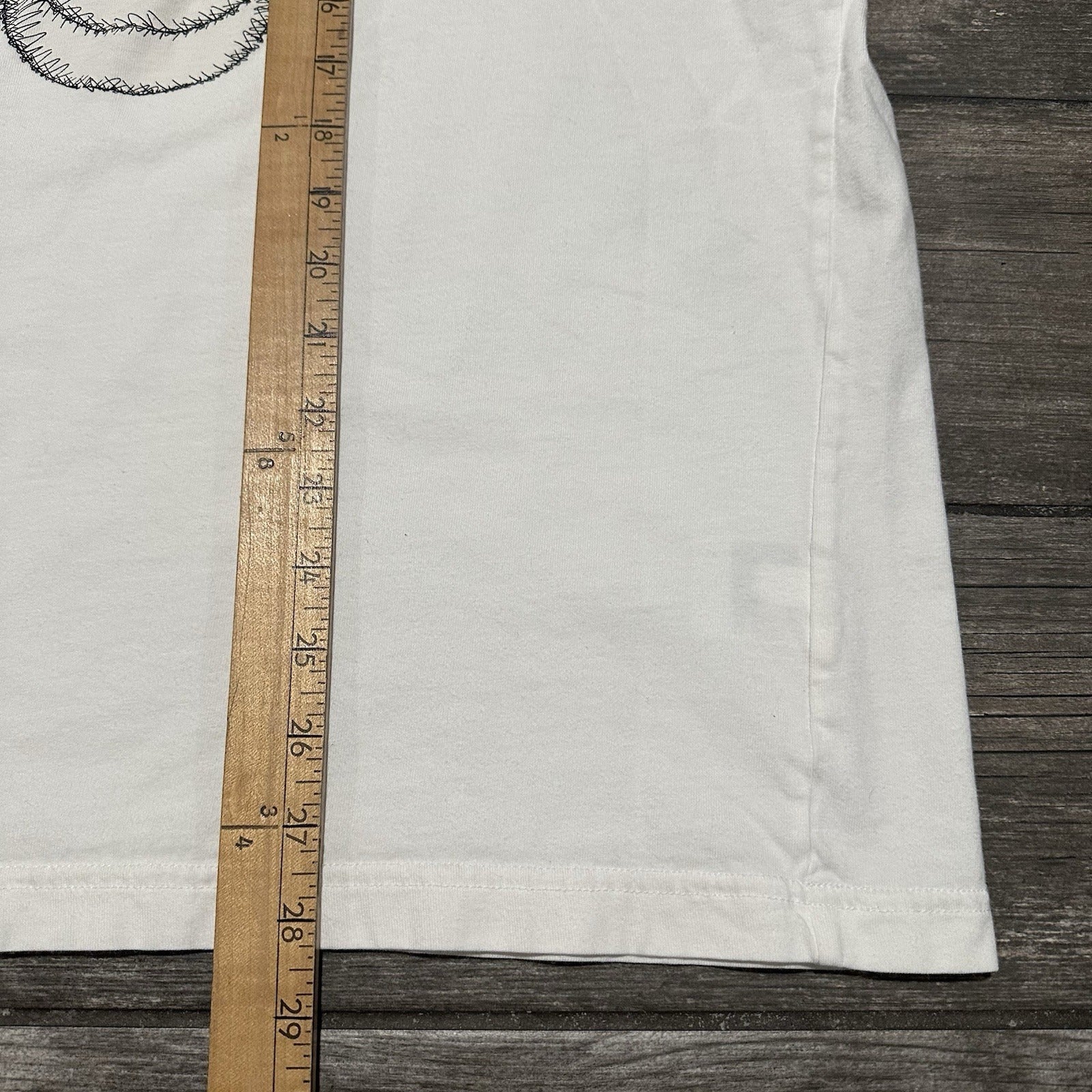 KAWS UNIQLO PEACE FOR ALL WHITE T-SHIRT SZ XXL WORLD HANDS SHORT SLEEVE Yesterday's Fits Clothing Fashion Vintage Streetwear Fashion Item