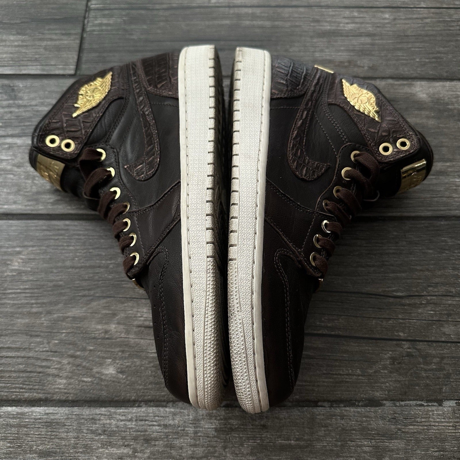 AIR JORDAN 1 HI RETRO PINNACLE BAROQUE BROWN 705050 205 NO BOX LEATHER SZ 10 S1 Yesterday's Fits Clothing Fashion Vintage Streetwear Fashion Item