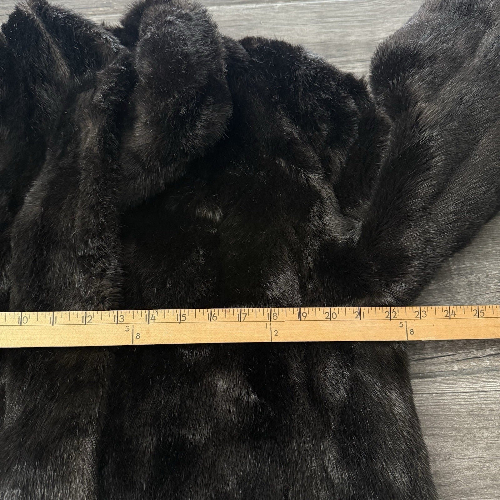 VTG 70'S USA MADE MINK FUR COAT DARK BROWN RED LINING FITS SZ L/XL WMNS Yesterday's Fits Clothing Fashion Vintage Streetwear Fashion Item