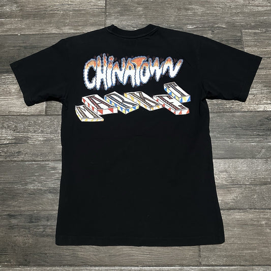 CHINATOWN MARKET BLOCK T-SHIRT BLACK GRAPHIC TEE SZ M STREETWEAR SKATE Yesterday's Fits Clothing Fashion Vintage Streetwear Fashion Item