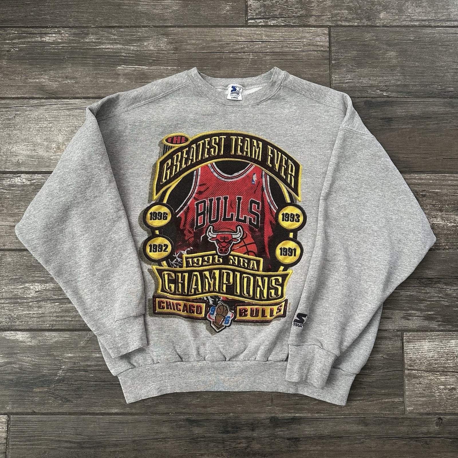 VTG 1996 STARTER CHICAGO BULLS GRAY SWEATSHIRT NBA BASKETBALL FITS M GREATEST Yesterday's Fits Clothing Fashion Vintage Streetwear Fashion Item