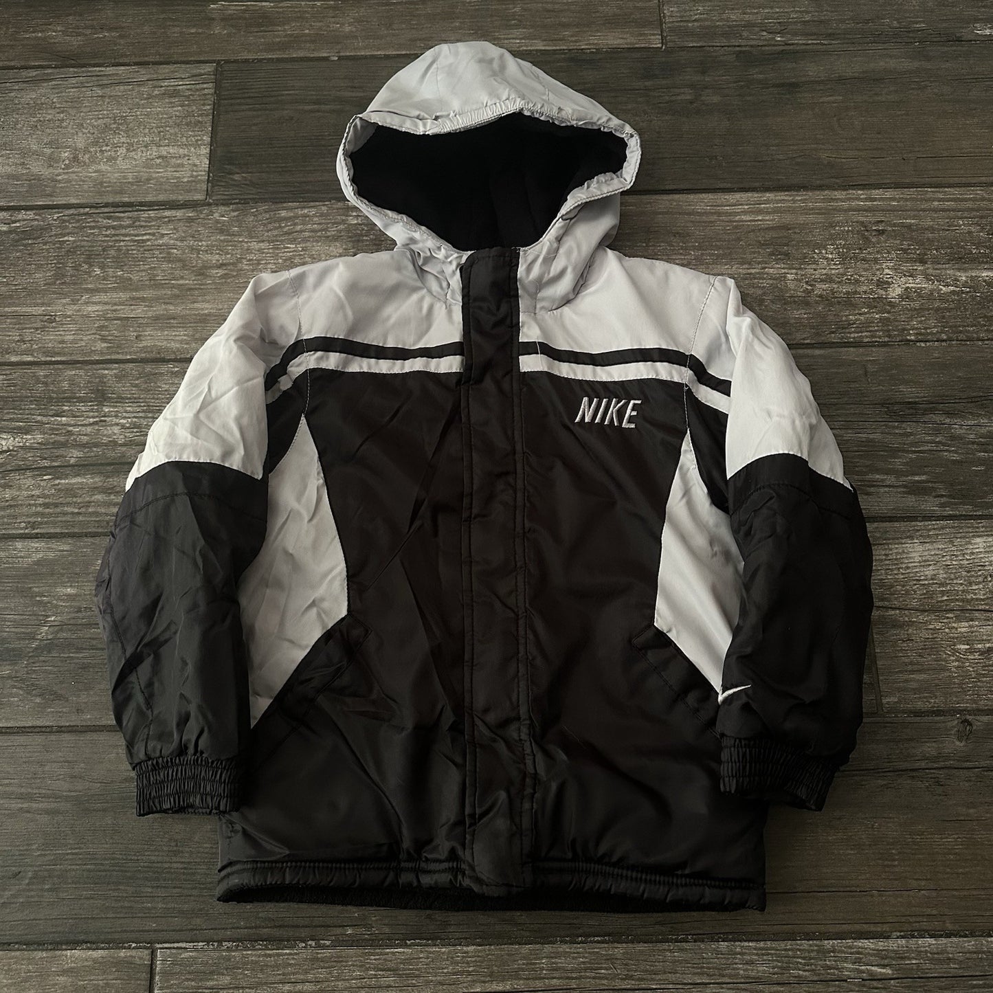 VTG Y2K NIKE FULL ZIP WINTER PUFFER JACKET COAT HOODED SZ YOUTH 7 BLACK GREY Yesterday's Fits Clothing Fashion Vintage Streetwear Fashion Item