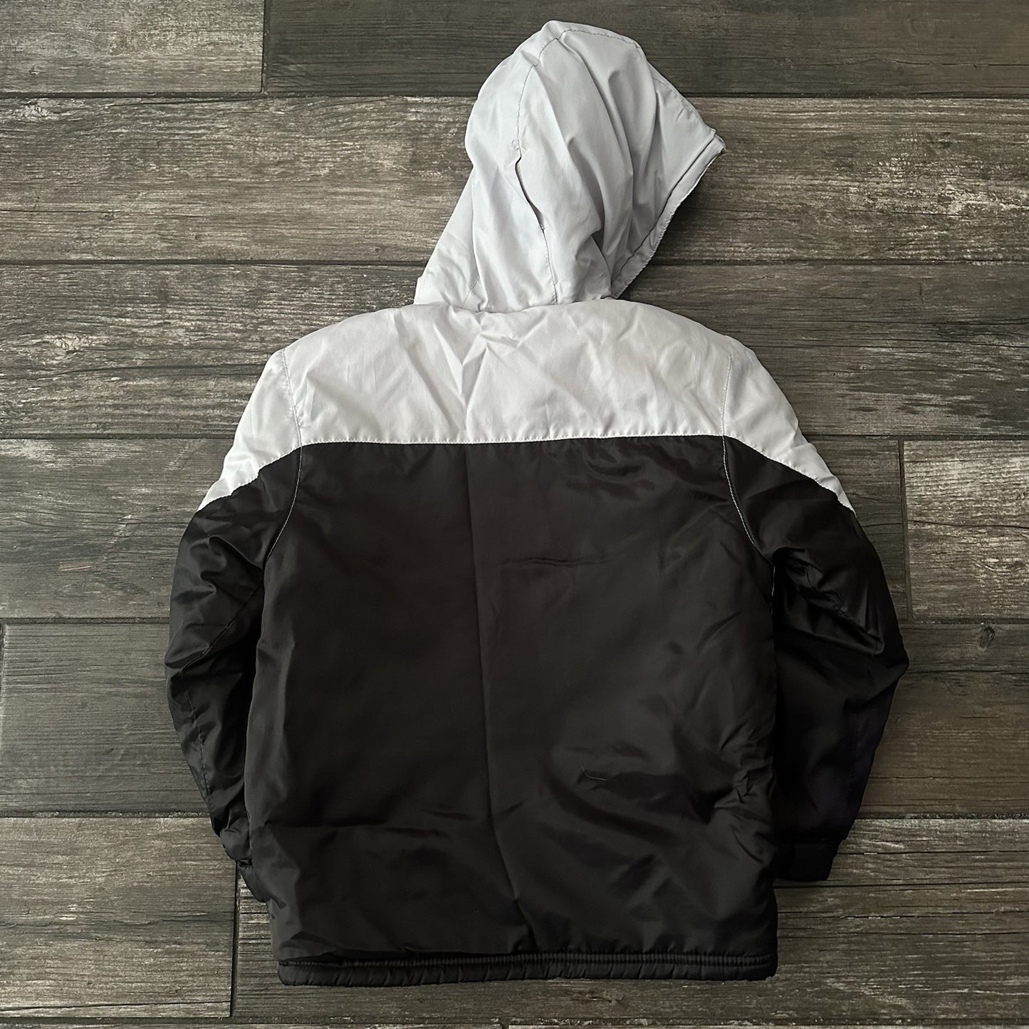 VTG Y2K NIKE FULL ZIP WINTER PUFFER JACKET COAT HOODED SZ YOUTH 7 BLACK GREY Yesterday's Fits Clothing Fashion Vintage Streetwear Fashion Item