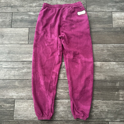 NIKE BASKETBALL STANDARD ISSUE PURPLE JOGGER TRAINING SWEATS SWEAT PANTS SZ M Yesterday's Fits Clothing Fashion Vintage Streetwear Fashion Item