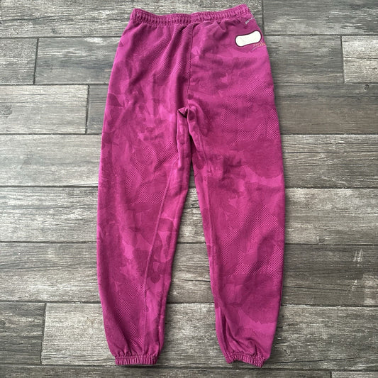 NIKE BASKETBALL STANDARD ISSUE PURPLE JOGGER TRAINING SWEATS SWEAT PANTS SZ M Yesterday's Fits Clothing Fashion Vintage Streetwear Fashion Item