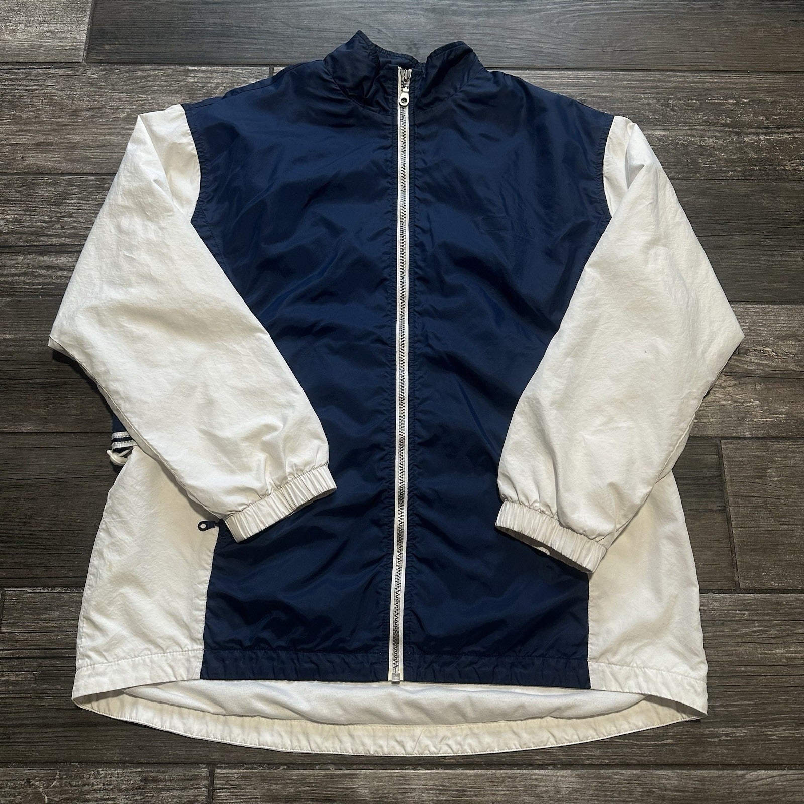 Y2K NIKE BLUE WHITE WINDBREAKER JACKET WOMEN'S SZ M SILVER TAG OVERSIZED Yesterday's Fits Clothing Fashion Vintage Streetwear Fashion Item