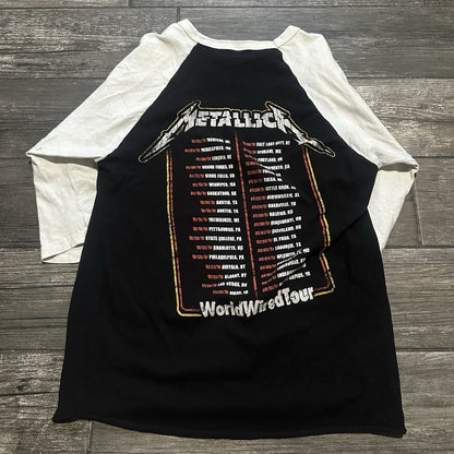 2018 METALLICA WORLD WIRED TOUR RAGLAN T-SHIRT NOW THAT WE'RE DEAD SZ M BLACK Yesterday's Fits Clothing Fashion Vintage Streetwear Fashion Item