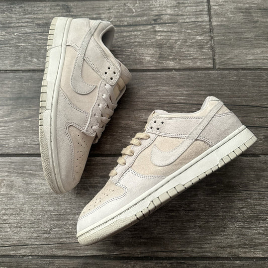 NIKE DUNK LOW PREMIUM LOW VAST GREY WMNS SZ 8.5 DD8338-001 SNEAKERS Yesterday's Fits Clothing Fashion Vintage Streetwear Fashion Item