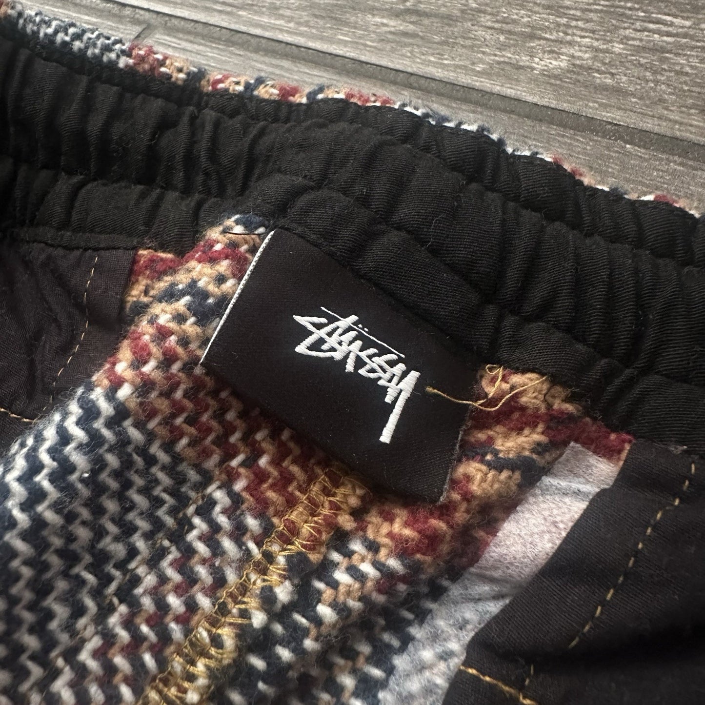 STUSSY LOOSE BRYAN PANT PLAID GREY RED BLACK HEAVYWEIGHT SZ XL BAGGY (J) Yesterday's Fits Clothing Fashion Vintage Streetwear Fashion Item