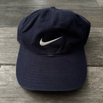 NIKE AMERICAN PIE WEDDING CAST & CREW BLUE WHITE CENTER SWOOSH STRAP HAT Y2K Yesterday's Fits Clothing Fashion Vintage Streetwear Fashion Item