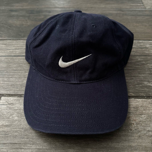 NIKE AMERICAN PIE WEDDING CAST & CREW BLUE WHITE CENTER SWOOSH STRAP HAT Y2K Yesterday's Fits Clothing Fashion Vintage Streetwear Fashion Item
