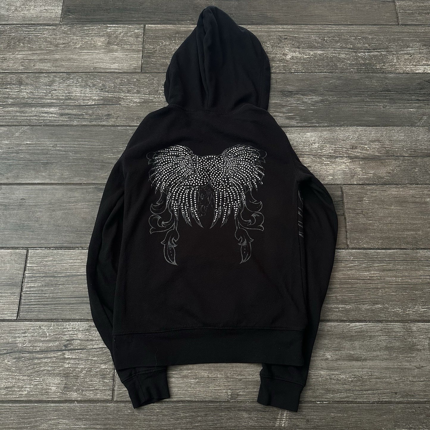 Y2K NO FEAR SO CAL ANGEL WINGS BLACK DEEP CUT RHINESTONE HOODIE SWEATSHIRT SZ M Yesterday's Fits Clothing Fashion Vintage Streetwear Fashion Item
