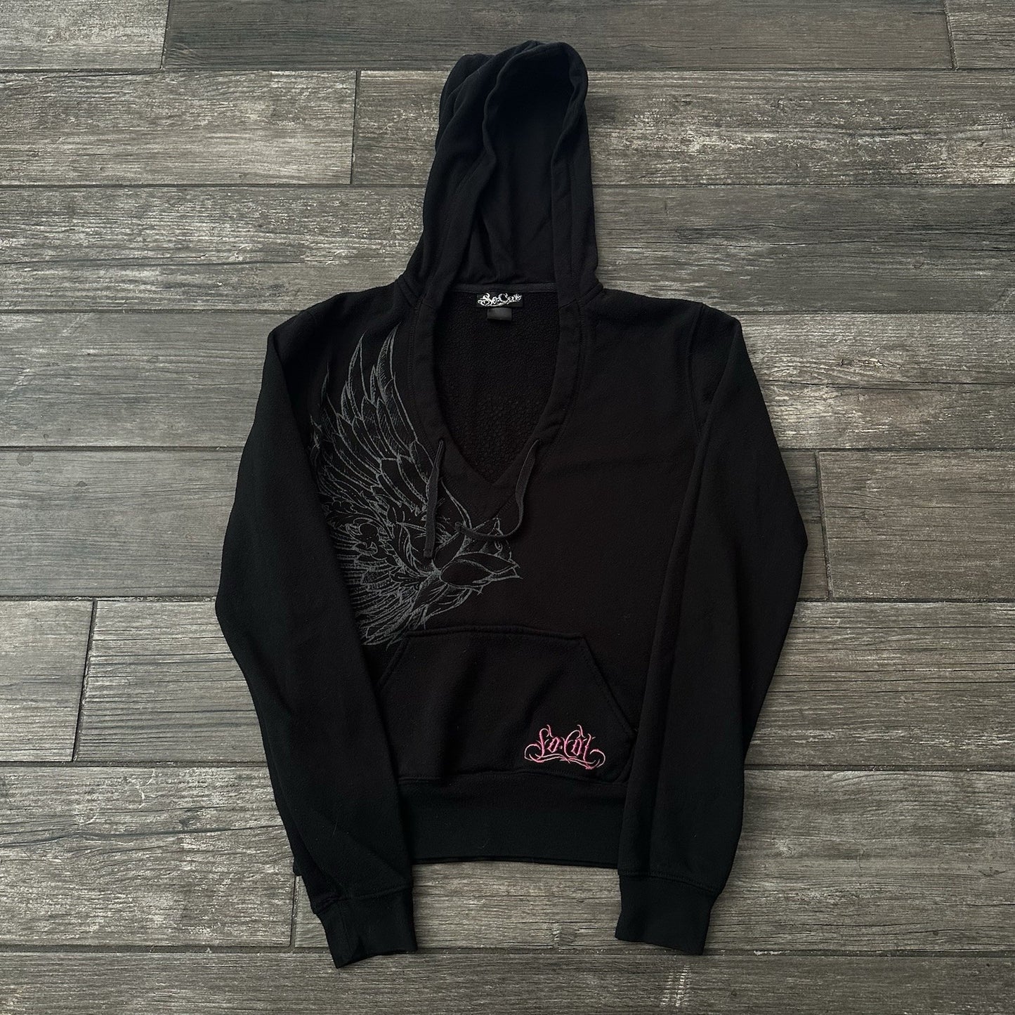 Y2K NO FEAR SO CAL ANGEL WINGS BLACK DEEP CUT RHINESTONE HOODIE SWEATSHIRT SZ M Yesterday's Fits Clothing Fashion Vintage Streetwear Fashion Item