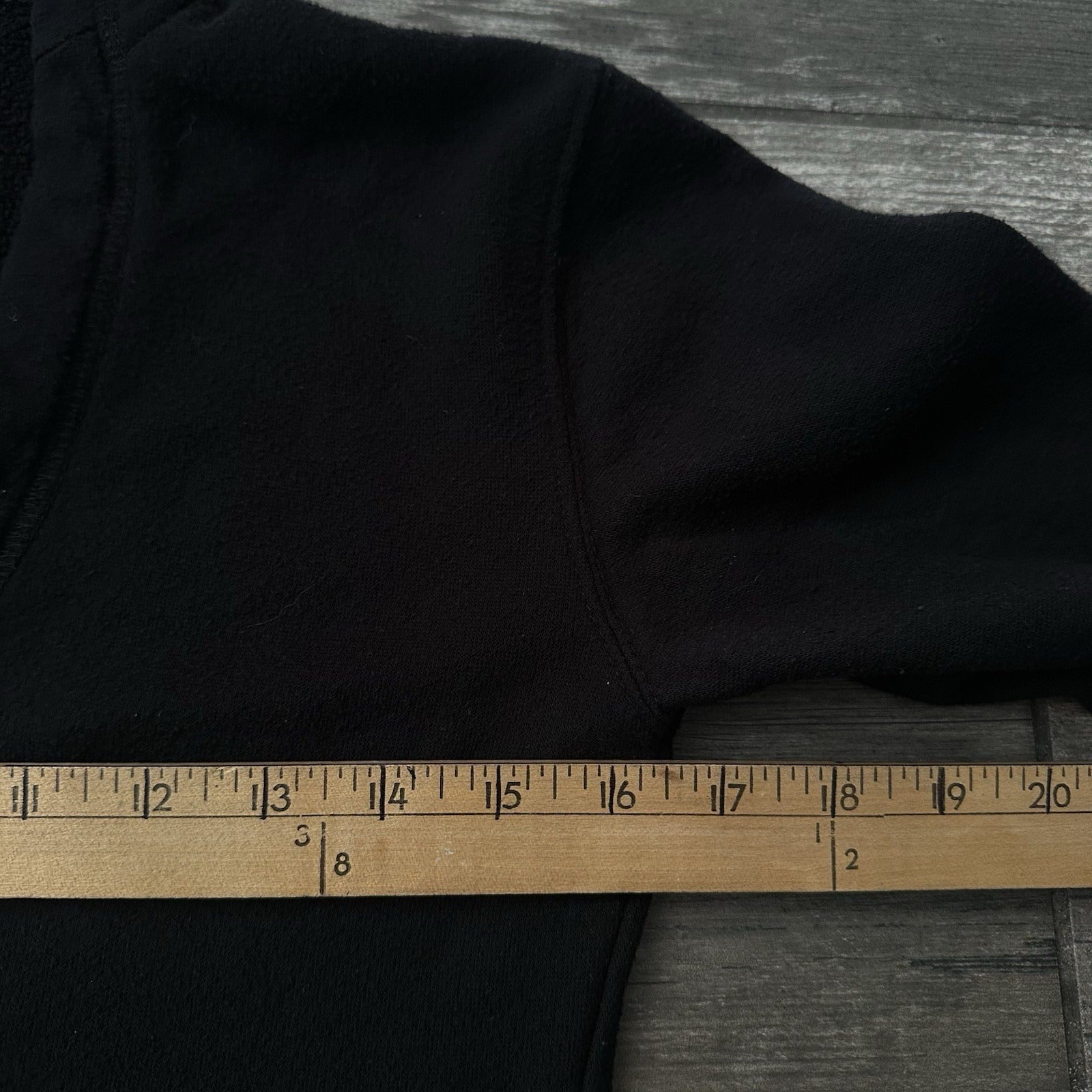Y2K NO FEAR SO CAL ANGEL WINGS BLACK DEEP CUT RHINESTONE HOODIE SWEATSHIRT SZ M Yesterday's Fits Clothing Fashion Vintage Streetwear Fashion Item