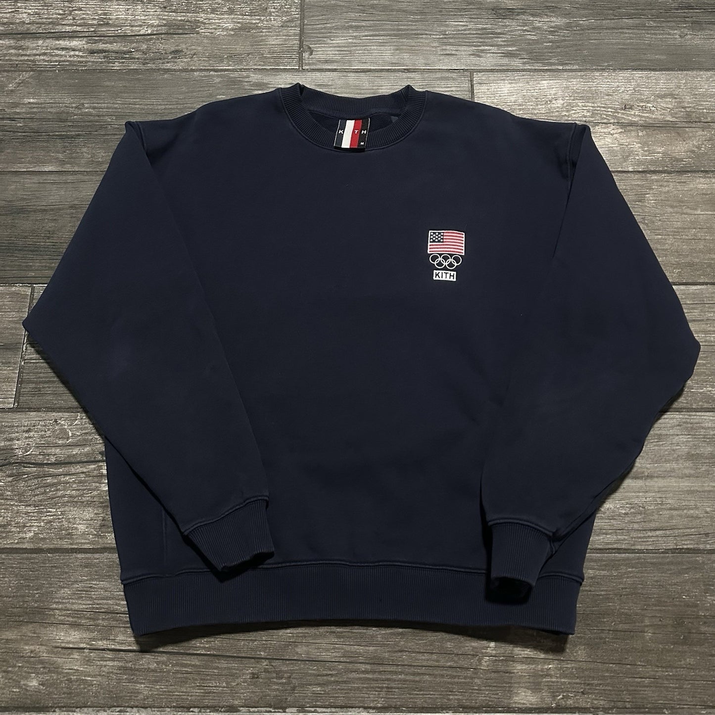 KITH USA OLYMPICS NATIONAL TEAM NAVY BLUE CREWNECK SWEATSHIRT SZ M FLAG PATCH Yesterday's Fits Clothing Fashion Vintage Streetwear Fashion Item