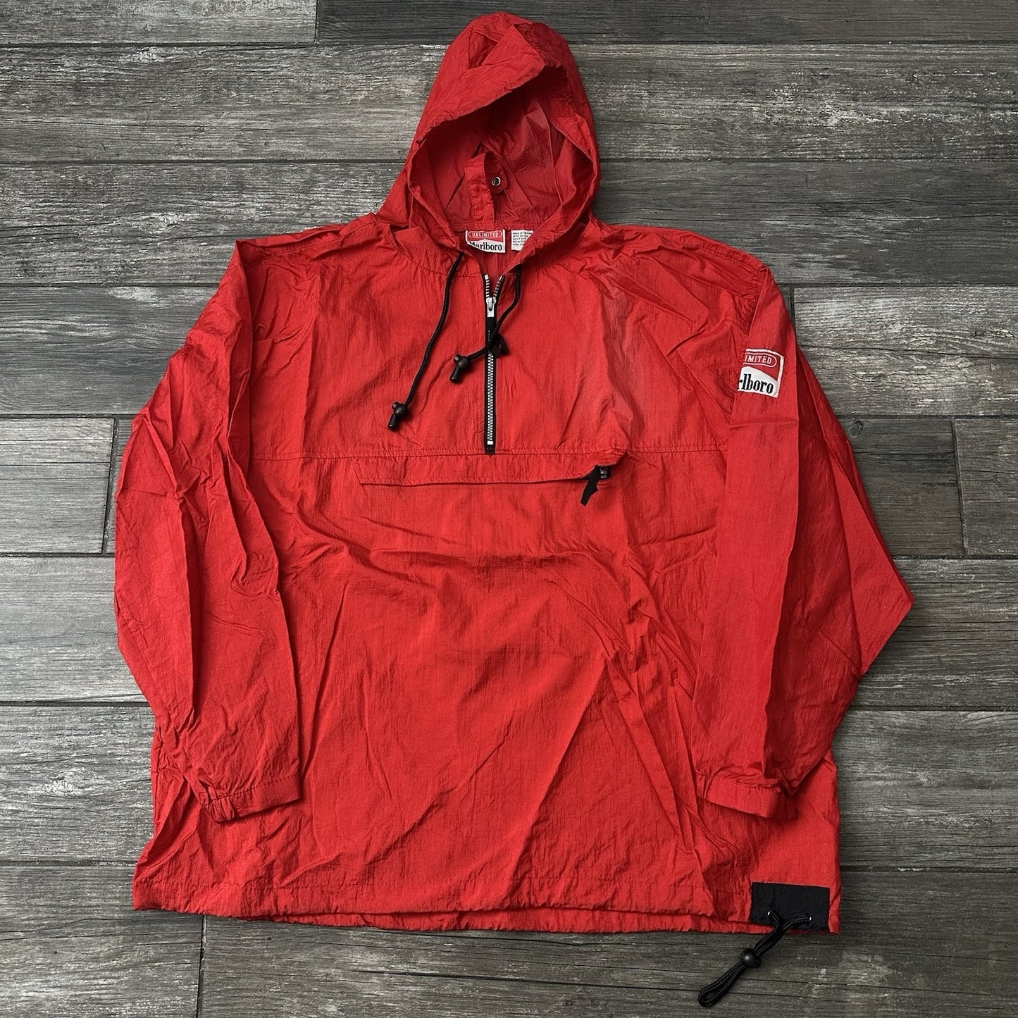 NWT VTG MARLBORO COUNTRY STORE RED PACKABLE WINDBREAKER JACKET 1/4 ZIP SZ XL Yesterday's Fits Clothing Fashion Vintage Streetwear Fashion Item