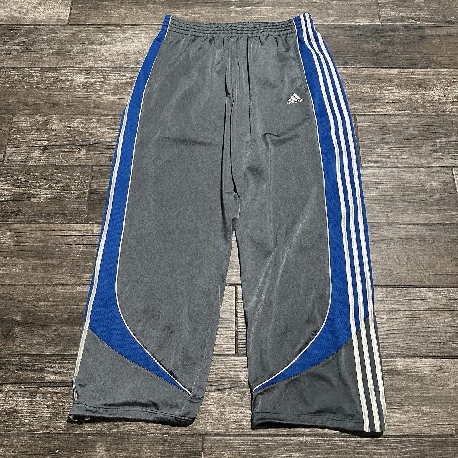 VTG Y2K ADIDAS BAGGY TRACK PANTS SZ XL WIDE LEG GREY BLUE WHITE Yesterday's Fits Clothing Fashion Vintage Streetwear Fashion Item