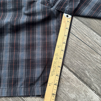 Y2K QUIKSILVER SKATE SURF PLAID CARGO SHORTS SZ 36 GREY BLUE RED Yesterday's Fits Clothing Fashion Vintage Streetwear Fashion Item
