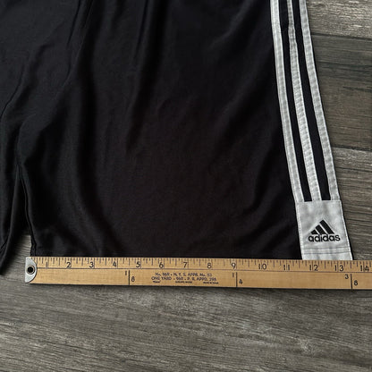 Y2K ADIDAS BAGGY BASKETBALL SHORTS BLACK WHITE ACCENTS SZ XL ATHLETIC Yesterday's Fits Clothing Fashion Vintage Streetwear Fashion Item