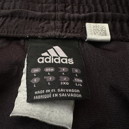 Y2K ADIDAS BAGGY BASKETBALL SHORTS BLACK WHITE ACCENTS SZ XL ATHLETIC Yesterday's Fits Clothing Fashion Vintage Streetwear Fashion Item