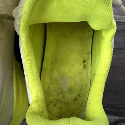 AUTHENTIC LOUIS VUITTON VNR FLUORESCENT YELLOW KNIT SNEAKERS SZ 11 NO BOX Yesterday's Fits Clothing Fashion Vintage Streetwear Fashion Item