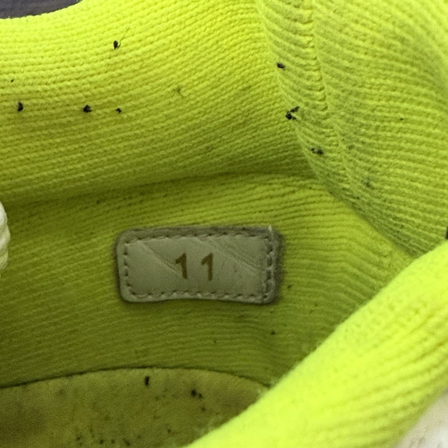AUTHENTIC LOUIS VUITTON VNR FLUORESCENT YELLOW KNIT SNEAKERS SZ 11 NO BOX Yesterday's Fits Clothing Fashion Vintage Streetwear Fashion Item