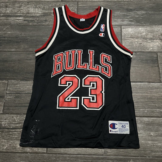 VTG CHAMPION CHICAGO BULLS MICHAEL JORDAN BLACK BASKETBALL JERSEY 40 DISTRESS Yesterday's Fits Clothing Fashion Vintage Streetwear Fashion Item