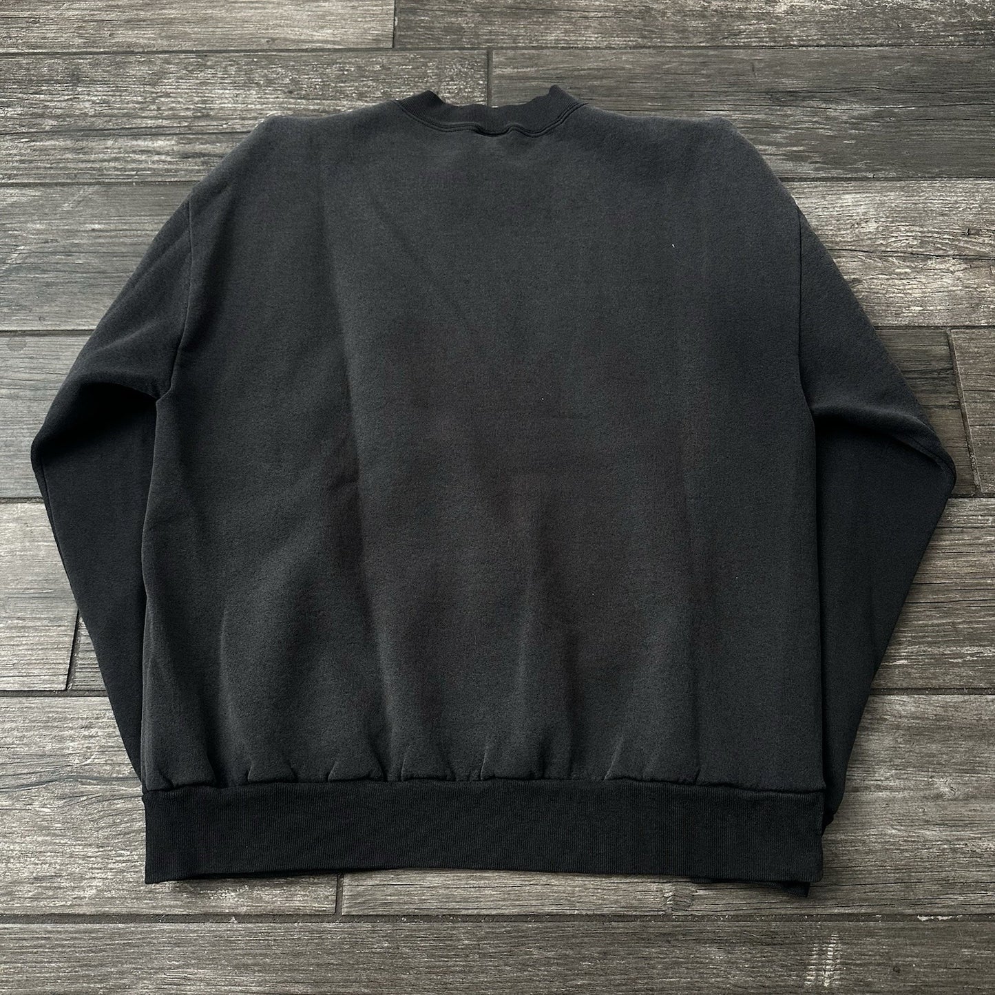 VTG 90s DISTRESSED FADED PULLOVER SWEATSHIRT EMBROIDERED CHEESEBURGER SZ L Yesterday's Fits Clothing Fashion Vintage Streetwear Fashion Item