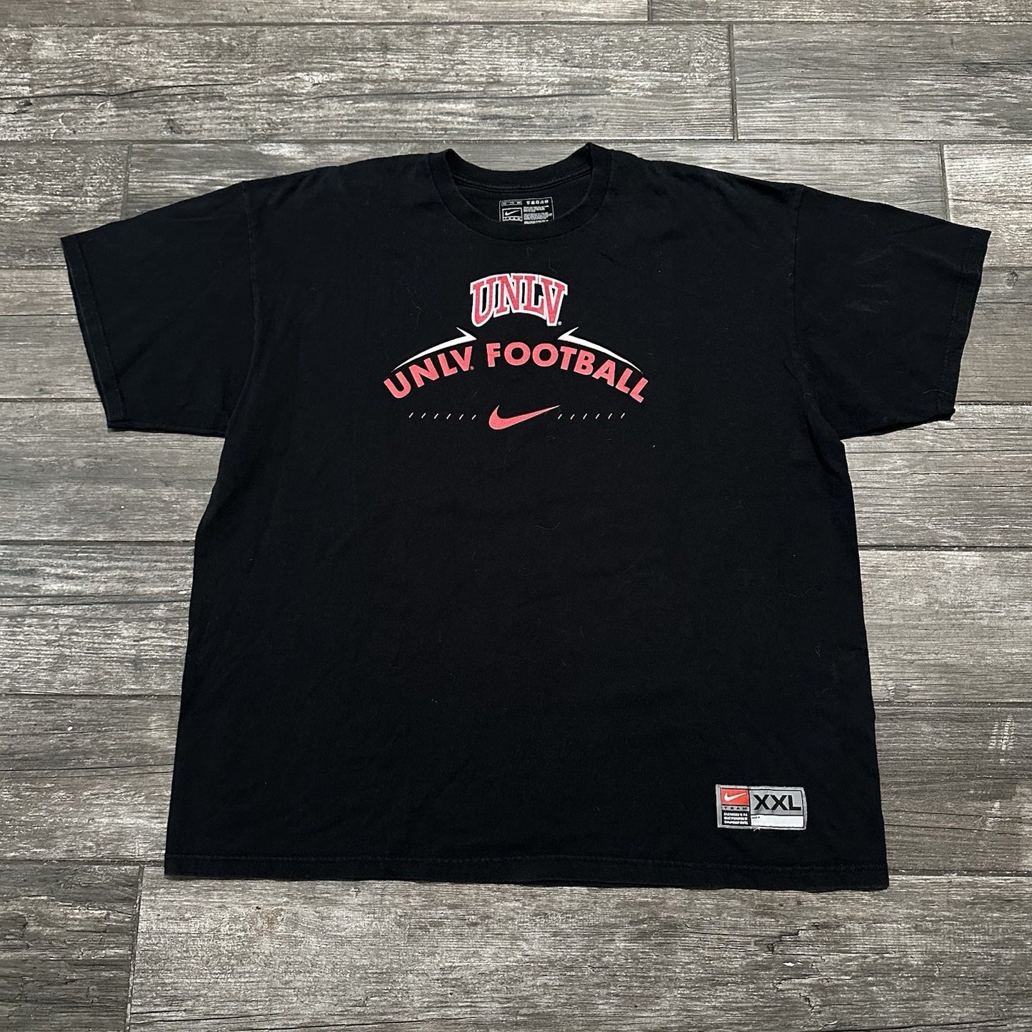 Y2K NIKE UNLV RUNNIN REBELS FOOTBALL BLACK T-SHIRT SZ 2XL HELMET LOGO Yesterday's Fits Clothing Fashion Vintage Streetwear Fashion Item