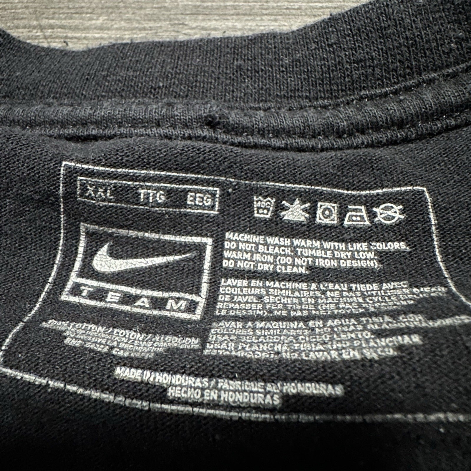 Y2K NIKE UNLV RUNNIN REBELS FOOTBALL BLACK T-SHIRT SZ 2XL HELMET LOGO Yesterday's Fits Clothing Fashion Vintage Streetwear Fashion Item