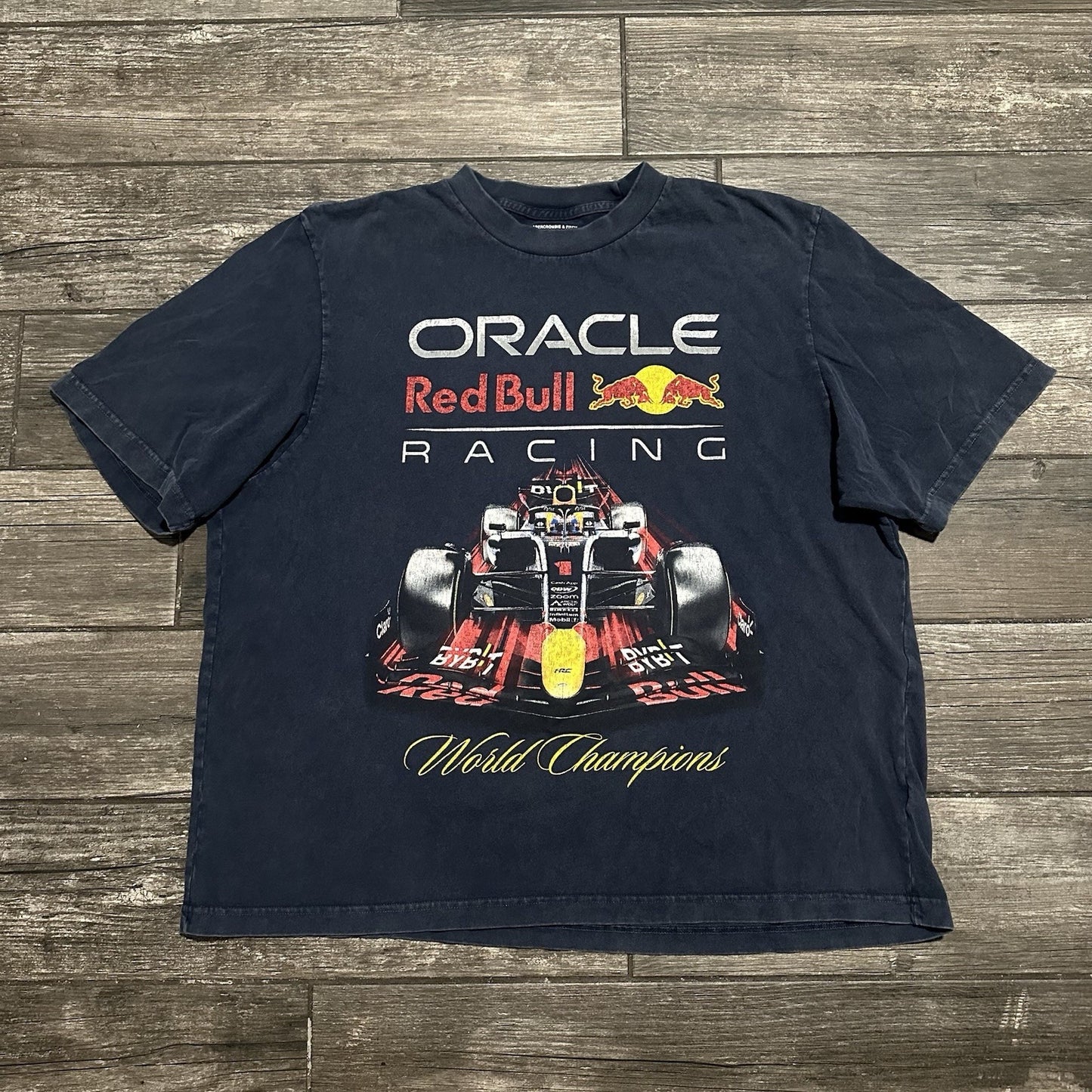 ABERCROMBIE & FITCH VINTAGE INSPIRED ORACLE RED BULL RACING F1 RACE T-SHIRT XL Yesterday's Fits Clothing Fashion Vintage Streetwear Fashion Item