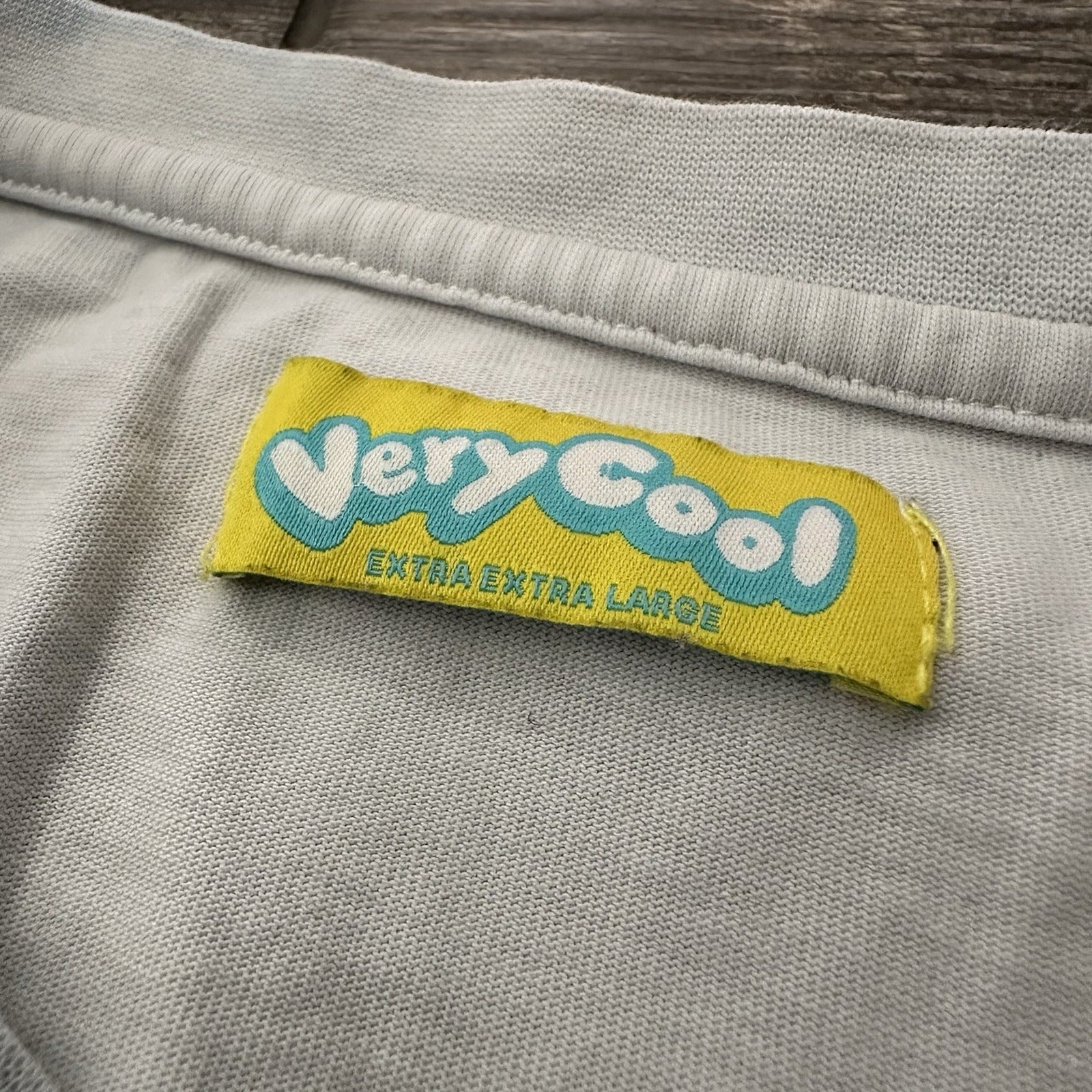 'VERY COOL' MICRO PLASTICS CARTOON HEAVYWEIGHT BLUE WHITE DYED T-SHIRT 2XL Yesterday's Fits Clothing Fashion Vintage Streetwear Fashion Item