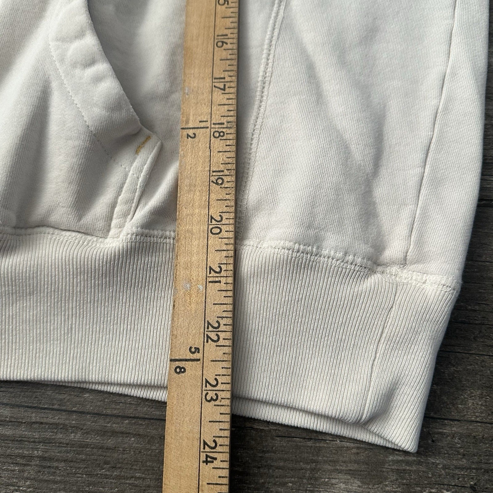 Y2K BASKETBALL WHITE BLUE PULLOVER HOODIE SWEATSHIRT S THERMAL LINED HOOD Yesterday's Fits Clothing Fashion Vintage Streetwear Fashion Item