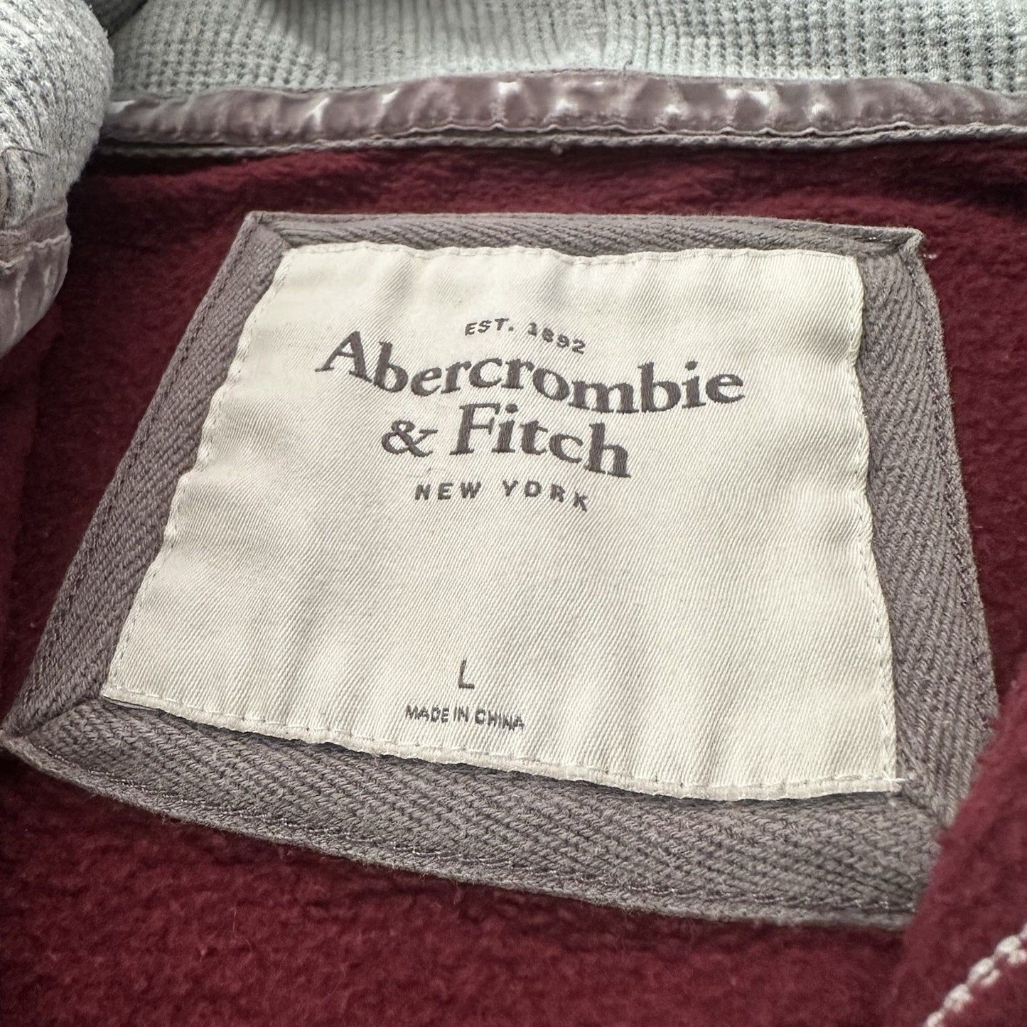 Y2K ABERCROMBIE & FITCH RED ZIP UP HOODIE SWEATSHIRT WMNS SZ L SPELL OUT LOGO Yesterday's Fits Clothing Fashion Vintage Streetwear Fashion Item