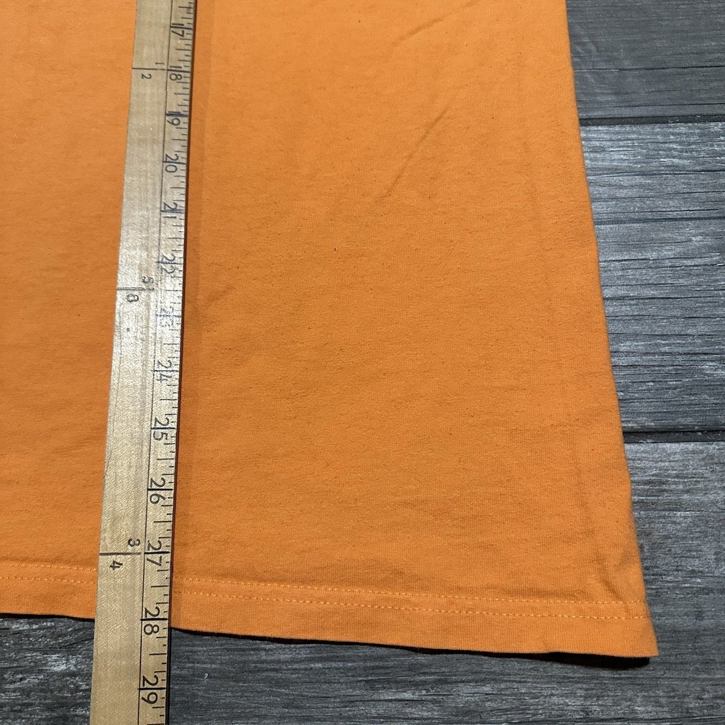 Y2K TAMPA BAY BUCCANEERS CREAMSICLE ORANGE FOOTBALL NFL T-SHIRT SZ XL Yesterday's Fits Clothing Fashion Vintage Streetwear Fashion Item