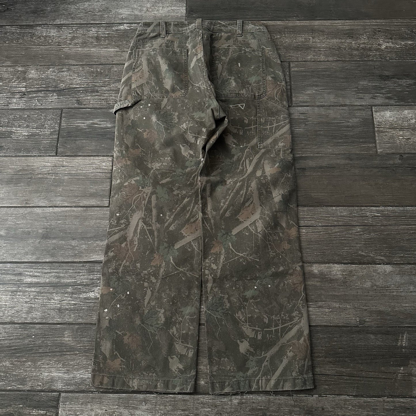 ABERCROMBIE & FITCH CAMO BAGGY DOUBLE KNEE CARPENTER PANTS DISTRESSED 31X32 Yesterday's Fits Clothing Fashion Vintage Streetwear Fashion Item