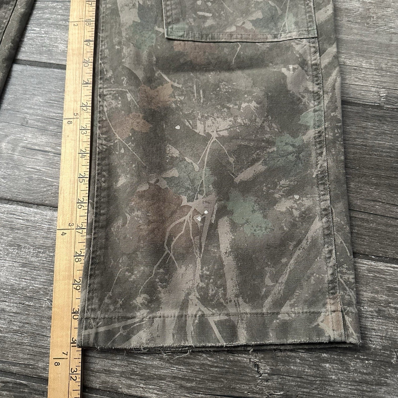 ABERCROMBIE & FITCH CAMO BAGGY DOUBLE KNEE CARPENTER PANTS DISTRESSED 31X32 Yesterday's Fits Clothing Fashion Vintage Streetwear Fashion Item