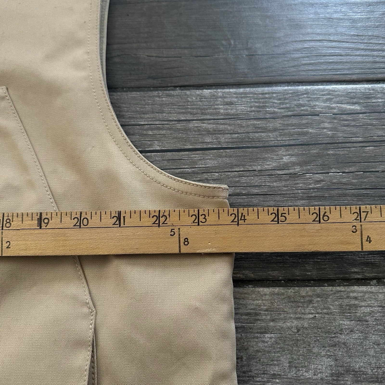 AIR JORDAN CACTUS JACK TAN UTILITY CARGO VEST SZ L CW3169-201 HIP-HOP PROMO (J) Yesterday's Fits Clothing Fashion Vintage Streetwear Fashion Item