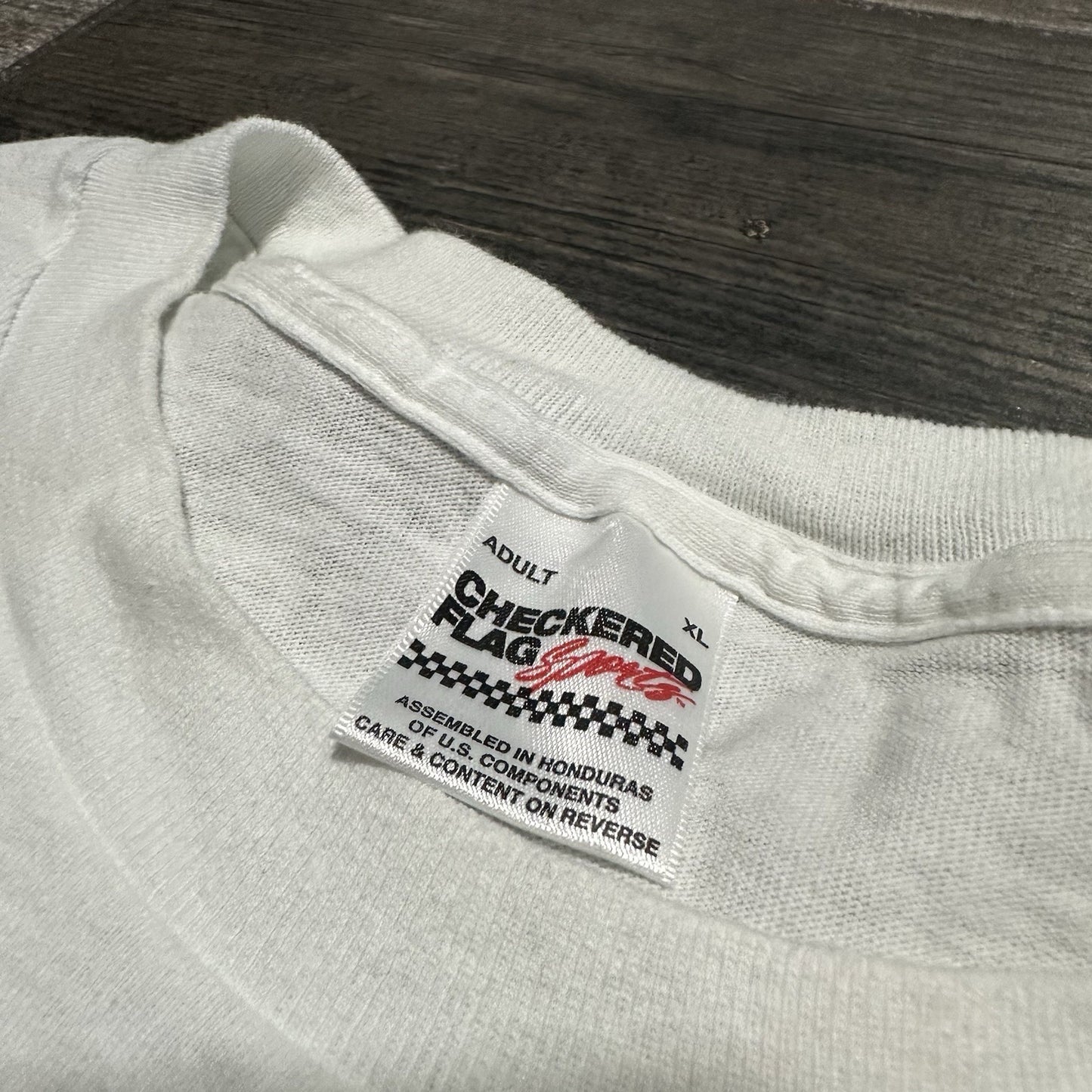 VTG 2000 NASCAR WINSTON CUP SERIES WHITE RACING T-SHIRT SZ XL CHECKERED FLAG Yesterday's Fits Clothing Fashion Vintage Streetwear Fashion Item