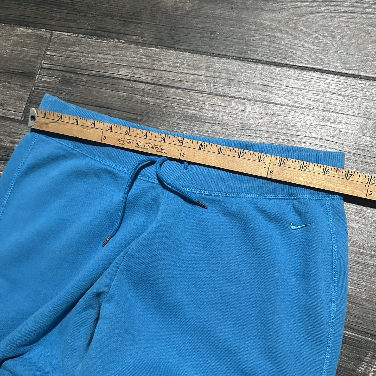 Y2K NIKE LIGHT BLUE BAGGY SWEATS SWEATPANTS SZ L PANTS LOUNGE WIDE LEG SWOOSH Yesterday's Fits Clothing Fashion Vintage Streetwear Fashion Item
