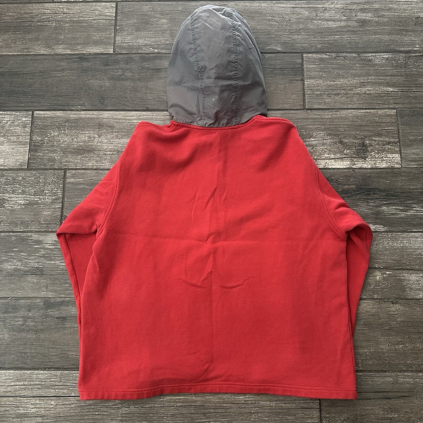 VTG NIKE PULLOVER RED GREY 1/2 SWEATSHIRT HOODIE SZ M KANGAROO POUCH Yesterday's Fits Clothing Fashion Vintage Streetwear Fashion Item