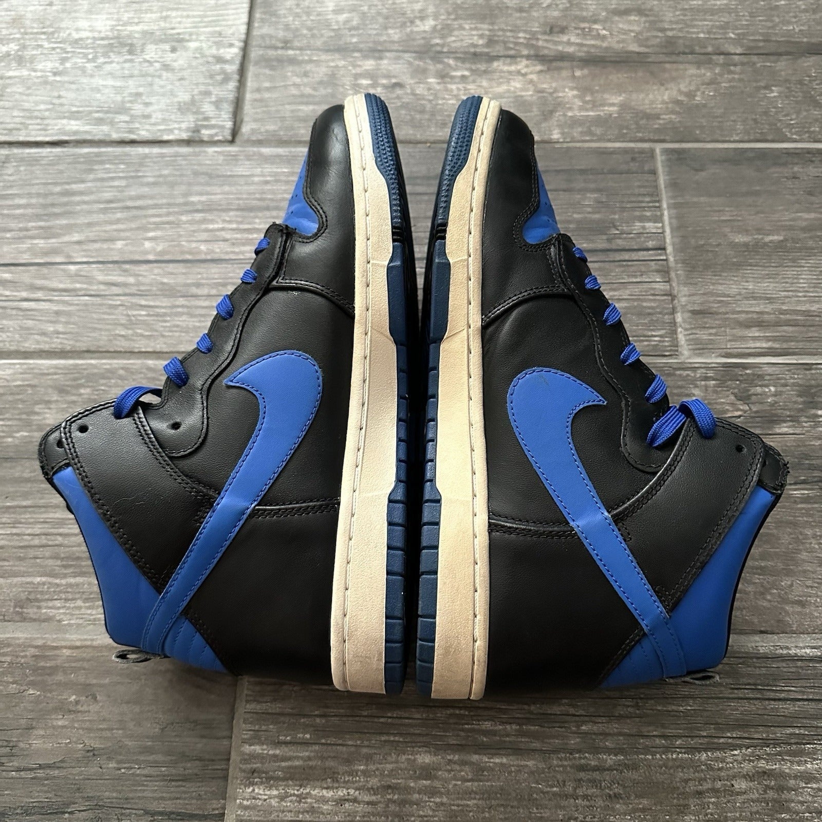 NIKE DUNK CMFT ROYAL BLUE 705434-400 SZ 9 MEN'S SNEAKERS BLACK WHITE 2014 Yesterday's Fits Clothing Fashion Vintage Streetwear Fashion Item