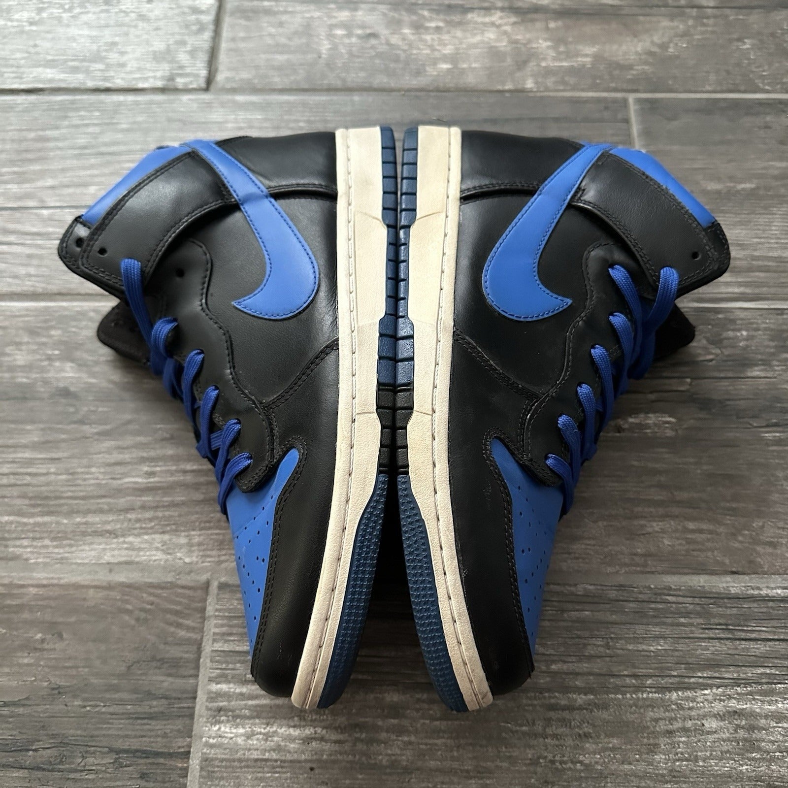 NIKE DUNK CMFT ROYAL BLUE 705434-400 SZ 9 MEN'S SNEAKERS BLACK WHITE 2014 Yesterday's Fits Clothing Fashion Vintage Streetwear Fashion Item