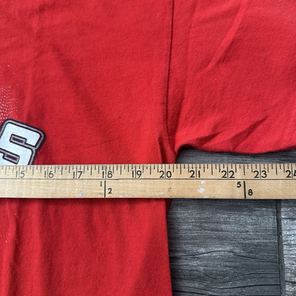 Y2K SAN ANTONIO SPURS BASKETBALL RED T-SHIRT LOGO SZ L NBA Yesterday's Fits Clothing Fashion Vintage Streetwear Fashion Item