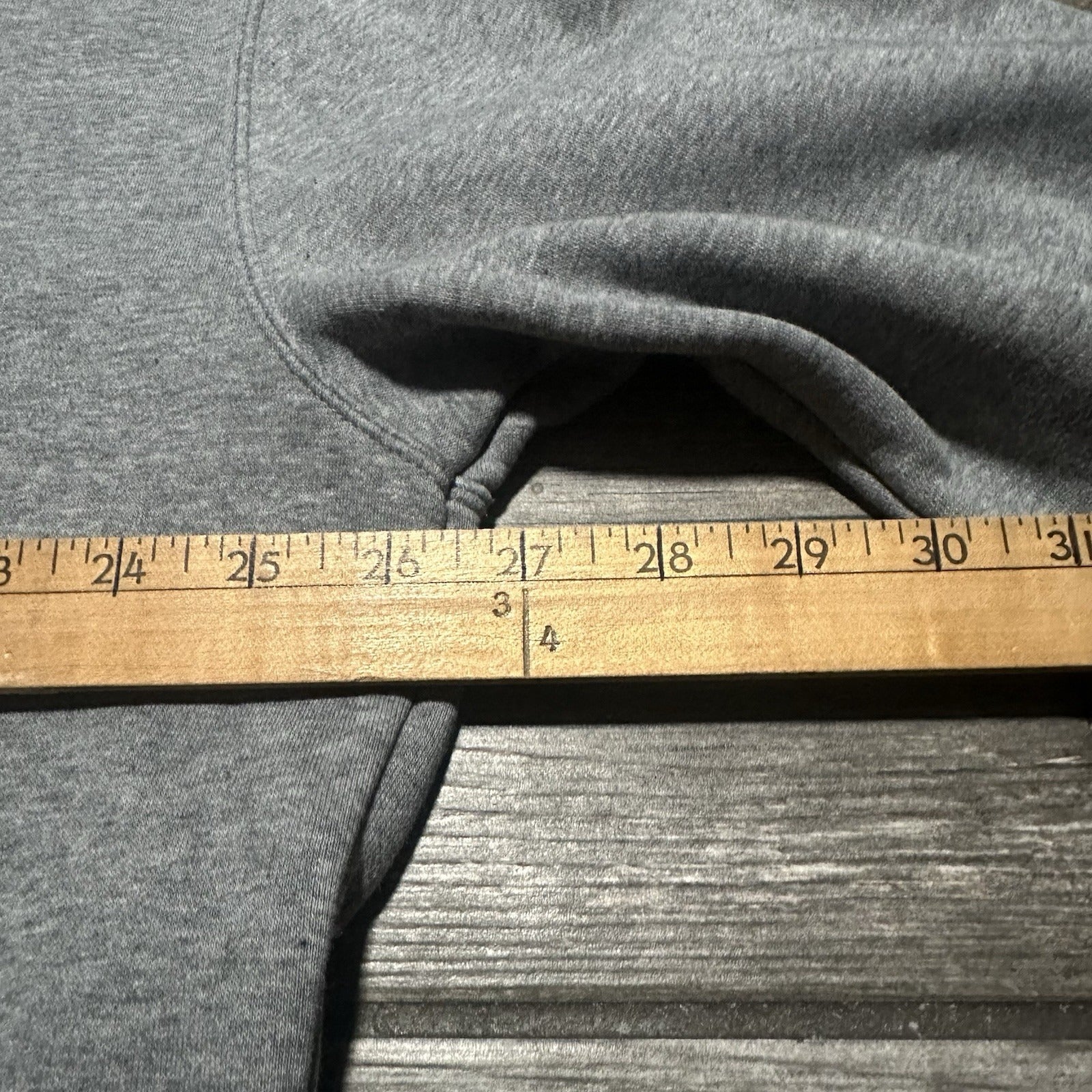 AIR JORDAN HEATHER GRAY CHRISTMAS SWEATSHIRT PULLOVER BASKETBALL XXL PLAID LOGO Yesterday's Fits Clothing Fashion Vintage Streetwear Fashion Item
