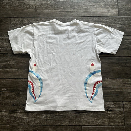BAPE A BATHING APE DUAL SHARK FACE WHITE BLUE ACCENTS T-SHIRT TEE SZ M Yesterday's Fits Clothing Fashion Vintage Streetwear Fashion Item