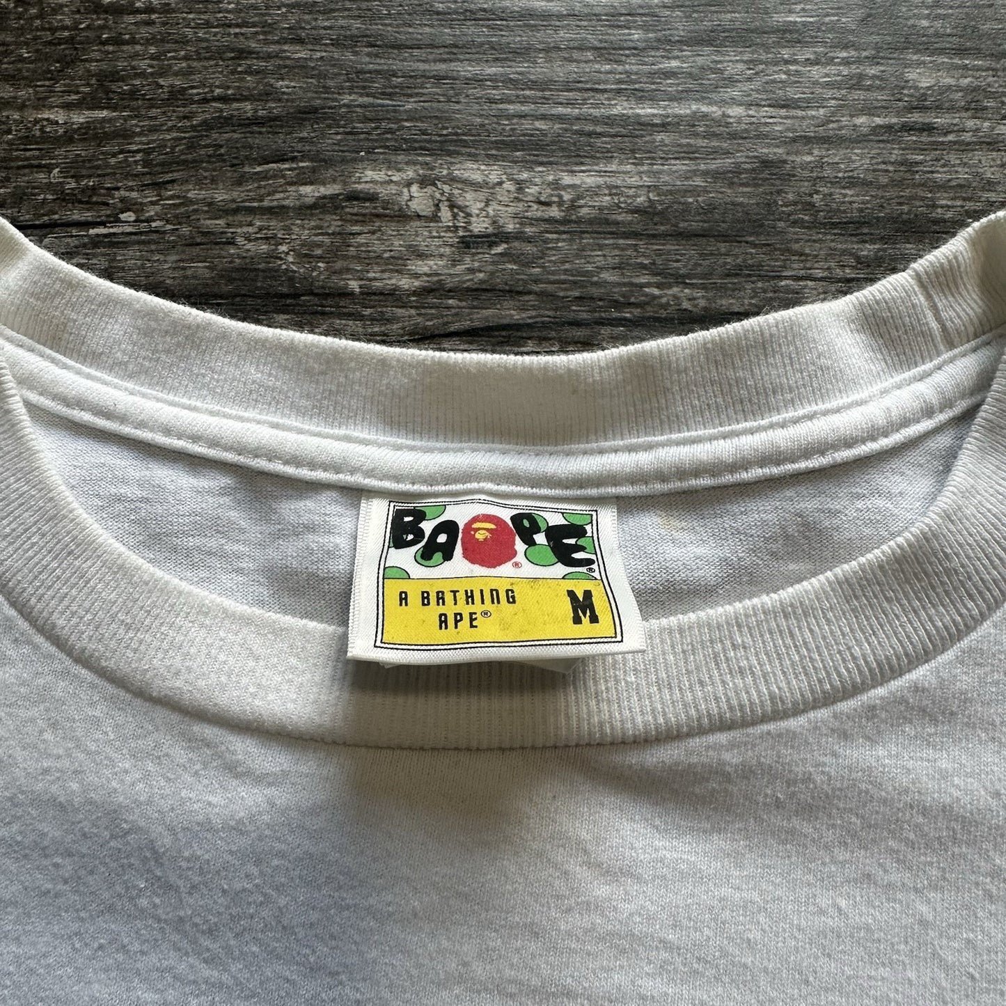 BAPE A BATHING APE DUAL SHARK FACE WHITE BLUE ACCENTS T-SHIRT TEE SZ M Yesterday's Fits Clothing Fashion Vintage Streetwear Fashion Item